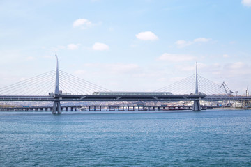 Fototapeta na wymiar bridge over the river and transportation