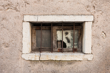 Urban exploration / Abandoned house