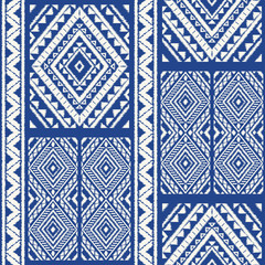 Peru ikat tribal pattern vector seamless. Traditional incan embroidery art print. Ethnic geometric border texture. African background for boho textile, blanket, fabric and backdrop template.
