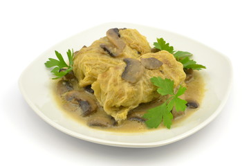 gołąbki z sosem pieczarkowym