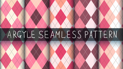 Seamless argyle plaid pink pattern.