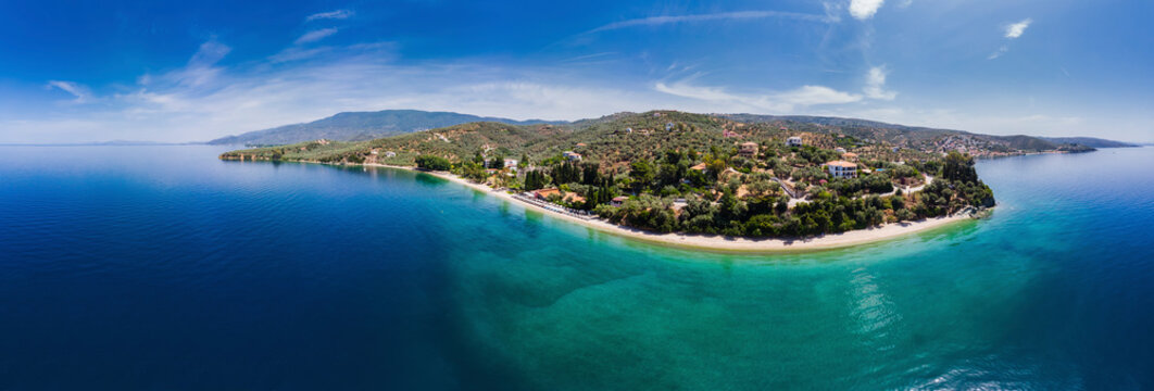 Greece, Aegean Sea, Pagasetic Gulf, Aerial view of Afissos