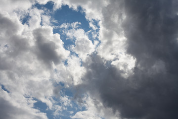 Fototapeta premium Beautiful sky with fluffy clouds
