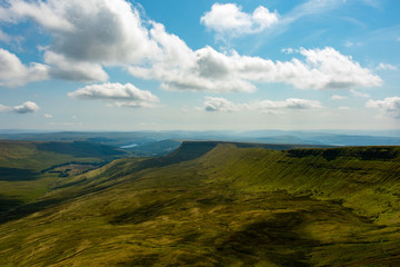 Brecon Beacons Corn Du - Cefn Cul ridge during a sunny day in summer