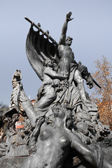 Statue of Santiago Grey Art