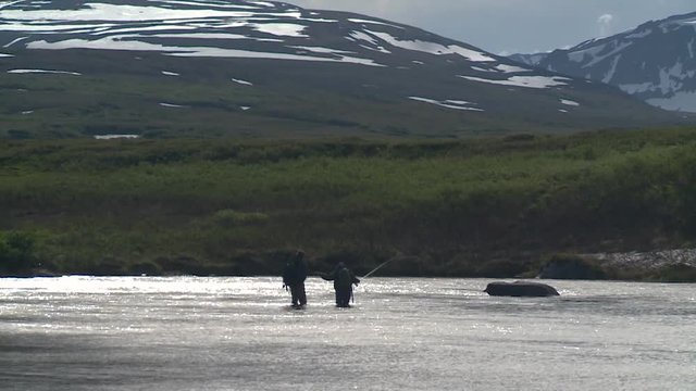 MWS 2 anglers buddy wading in river