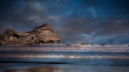 Dramatic weather and big surf at CastlePoint Lagoon