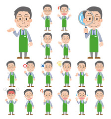 店員　スーパーマーケット　エプロン　中高年　高齢者　シニア　ポーズ　セット