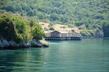 Naklejka premium Macédoine du Nord : Baie des Os et musée de la baie de la baie d’Ohrid (région d’Ohrid)
