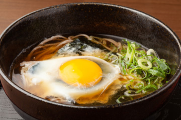 月見蕎麦