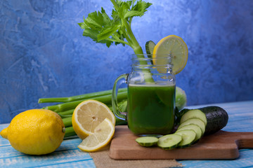 Dieta Detox, Jugo de apio, pepino y limón 