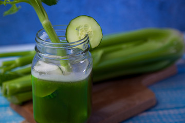 Dieta Detox, Jugo de apio, pepino y limón 