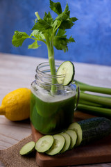 Bebida Detox, Batido de apio con pepino y limón 