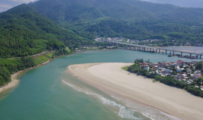 Fototapeta na wymiar Beach view in Da Nang, Central Vietnam