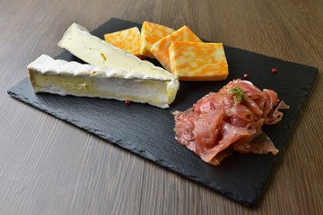 チーズ盛り合わせ