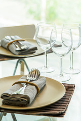 Empty glasses in restaurant