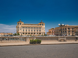 Fototapeta na wymiar Panoramic view of the Umbertino bridge and the dock in Syracuse, Sicily Italy.
