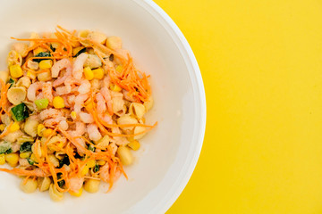 Healthy Mediterranean Style Prawn and Pasta Salad
