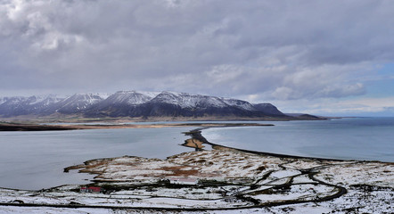 Paysage en bord de l'océan atlantique en Islande