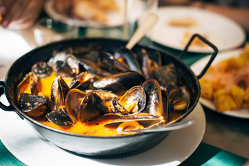 Mejillones a la marinera