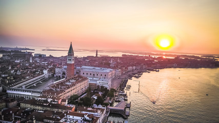 Fototapeta premium Views of sunrise in Venice from above
