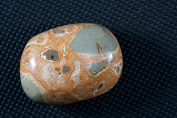 The leopard jasper improves endurance and strengthens the bladder