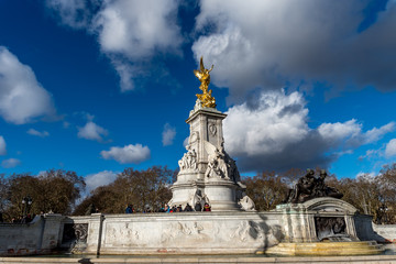 złoty pomnik © Anna Granat