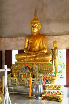 statua sacra in tailandia