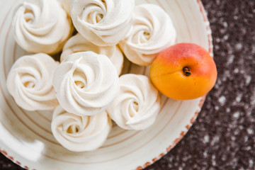 beautiful, healthy, delicious homemade marshmallows