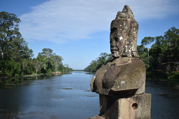 Bridge to Angkor Thom
