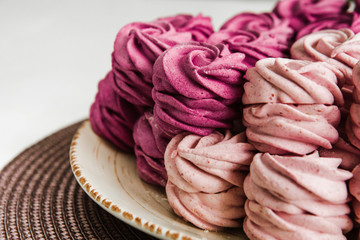 beautiful, healthy, delicious homemade marshmallows