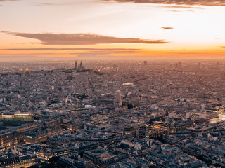 Cityscape of Paris while sunset