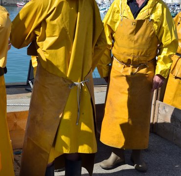 Cir&eacute;s jaunes de p&eacute;cheurs