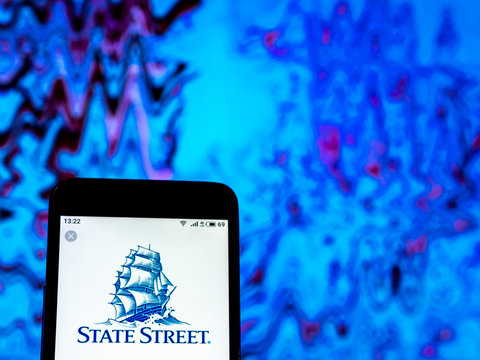 Kiev, Ukraine, December 20, 2018, Illustrative Editorial. State Street Corporation Logo Seen Displayed On Smart Phone