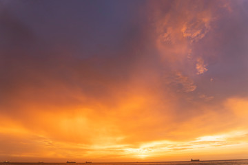 Atardecer en la playa de Santa Marta