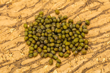 Dry raw beans mung for cooking