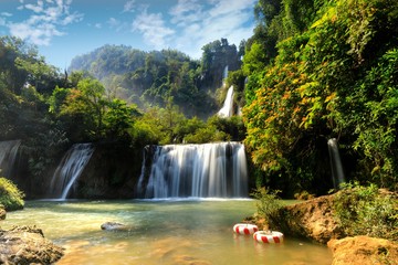 The Thi Lo Su waterfall