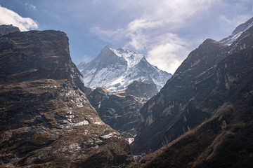Nepal himalayas annapurna base camp trekking route with view of machapuchare or fishtail peak