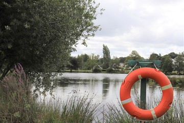 Etang du village de Saint Caradec - C&ocirc;tes d'Armor - Bretagne - France