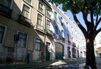 アルファマ地区の風景  Alfama, Lisbon, Portugal