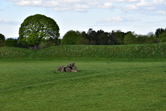 megality Giant`s Ring