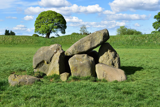 megality Giant`s Ring