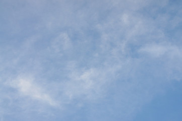 bright blue sky, white clouds, fresh and natural atmosphere
