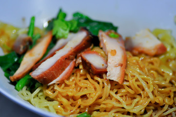 noodles, Chinese egg noodles or Chinese noodle