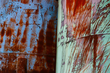 Métal rouillé et peinture