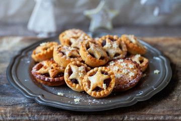 Traditional Christmas mince pies © Magdalena Bujak