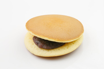 dorayaki isolated on white background