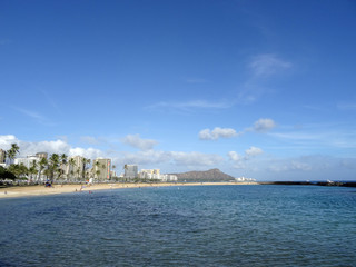 Fototapeta premium Beach on Magic Island in Ala Moana Beach Park