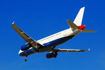 Obraz premium passenger airliner