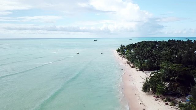 es el puli legal en kiribati